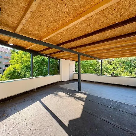 Appartement Modernes 11 Fuer Monteure Und Handwerker Mit Eigenem Parkplatz Fuer Pkw *