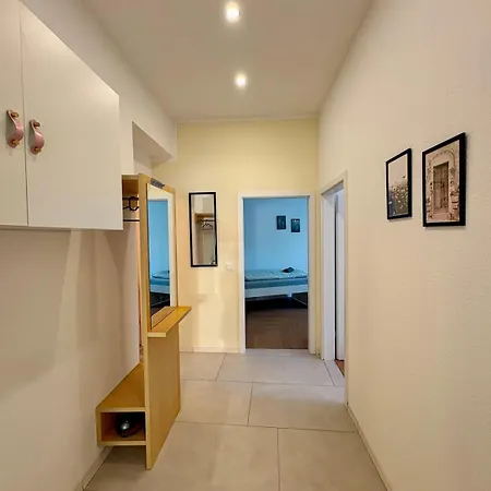 Modernes 11 Fuer Monteure Und Handwerker Mit Eigenem Parkplatz Fuer Pkw * Ludwigshafen am Rhein