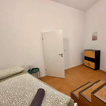 Modernes 11 Fuer Monteure Und Handwerker Mit Eigenem Parkplatz Fuer Pkw Appartement Ludwigshafen am Rhein